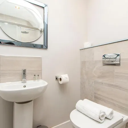 Апартаменти Coldharbour