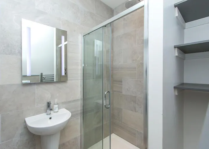 Coldharbour Apartment Bristol